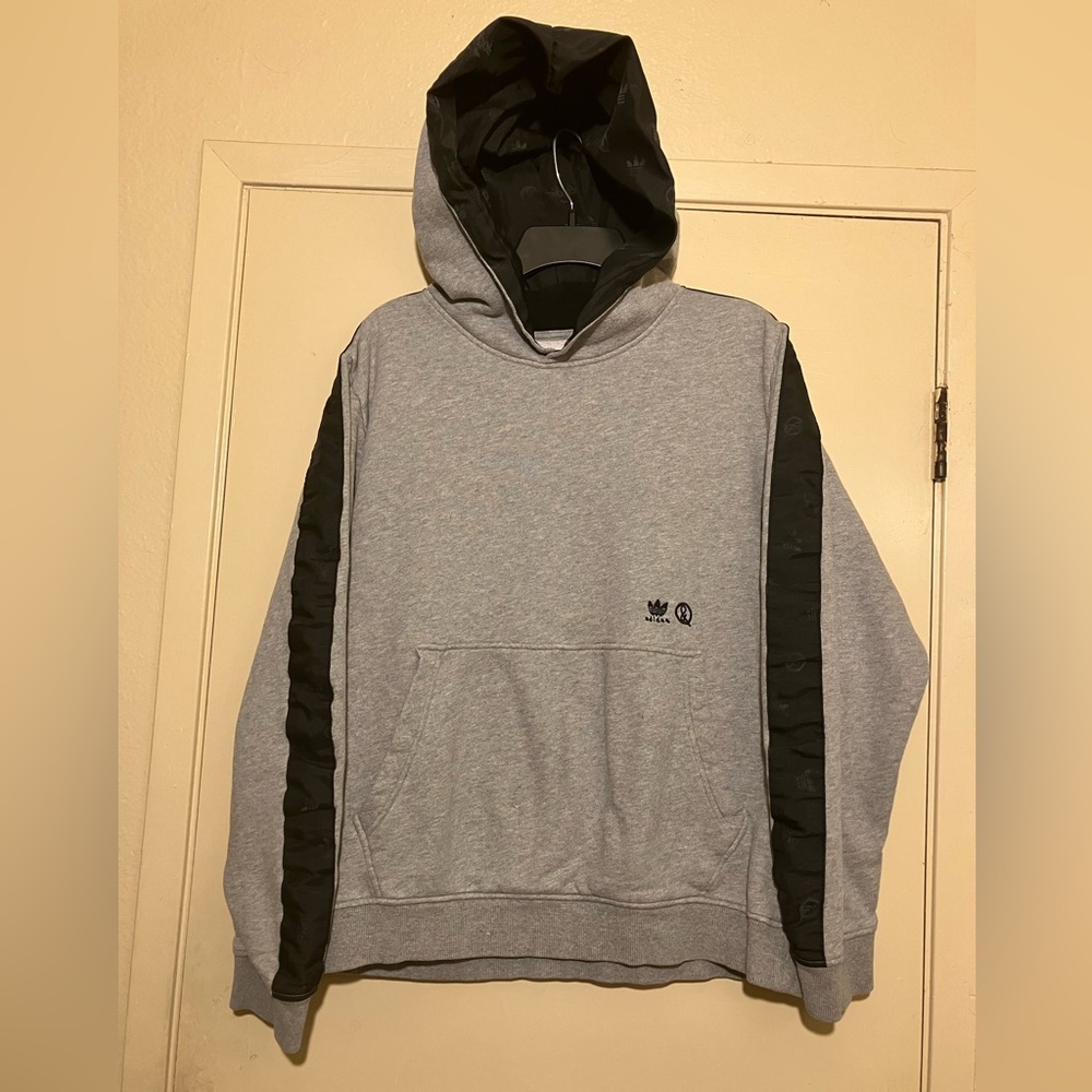 Adidas United Arrows & Sons Pullover Hoodie Sz men’s Sz M (CZ8084)